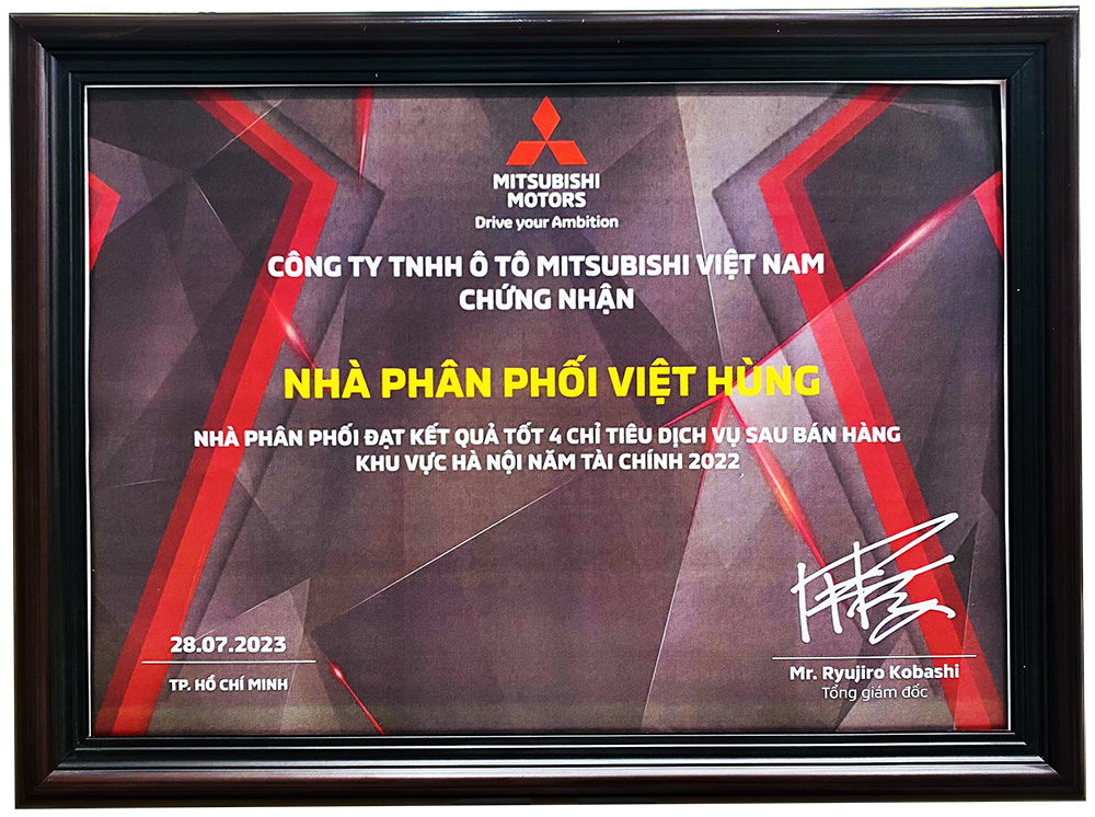 Mitsubishi Việt Hùng vinh dự đạt giải thưởng Nhà phân phối đạt kết quả tốt 4 KPI dịch vụ sau bán hàng năm tài chính 2022